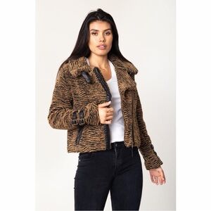 Marrakech Anthropologie Moto Teddy Jacket – Large – NWT